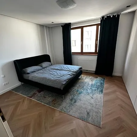 Luxury Penthouse At The Historical Centre With Free Parking *